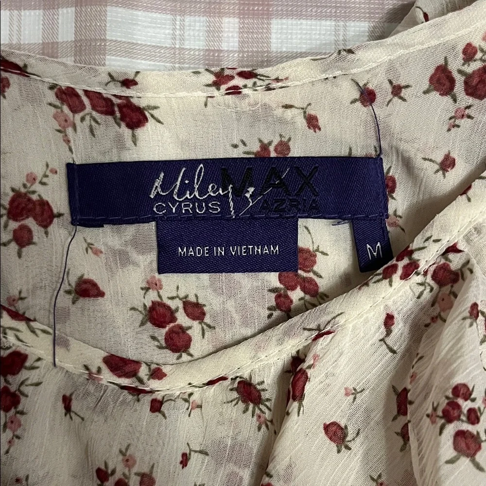 ❗️2 for $8 - Miley Cyrus Cream and Red Floral Blouse - Picture 2 of 4